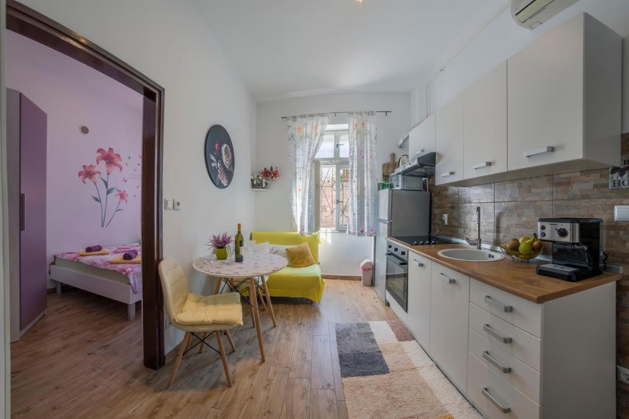 PUY Apartment Ljube מראה חיצוני תמונה