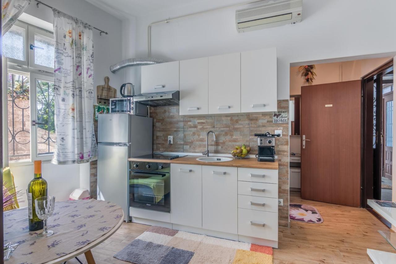 PUY Apartment Ljube מראה חיצוני תמונה