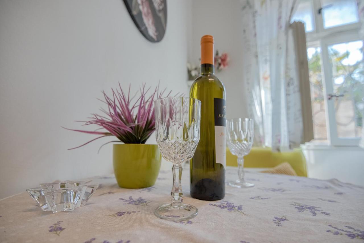 PUY Apartment Ljube מראה חיצוני תמונה